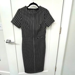 Banana Republic black and white striped body con work dress